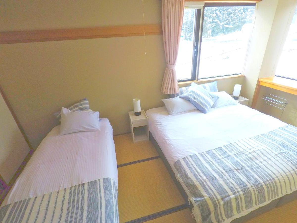 Red Fox Lodge Myoko Ngoại thất bức ảnh